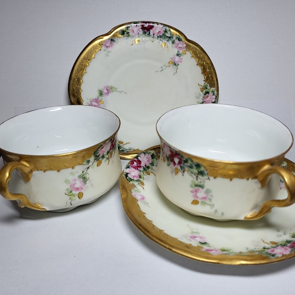 J. C. LOUISE, BAVARIA– Set Of 2 Porcelain Pink & Gold Floral Tea Cups & Saucers